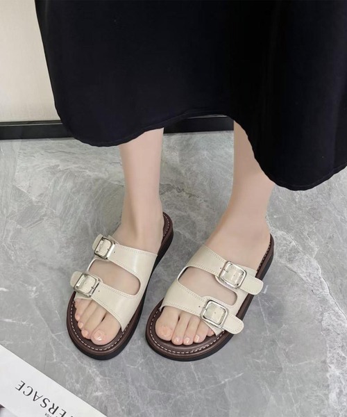 shoes365(シューズスリーシックスファイヴ)の「ダブルバックルサンダル (SS)(サンダル・レディース・オフホワイト/ブラウン/ブラック・22.5cm/23.5cm/24.5cm/23.0cm/24.0cm/25.0cm)」の1枚目の写真