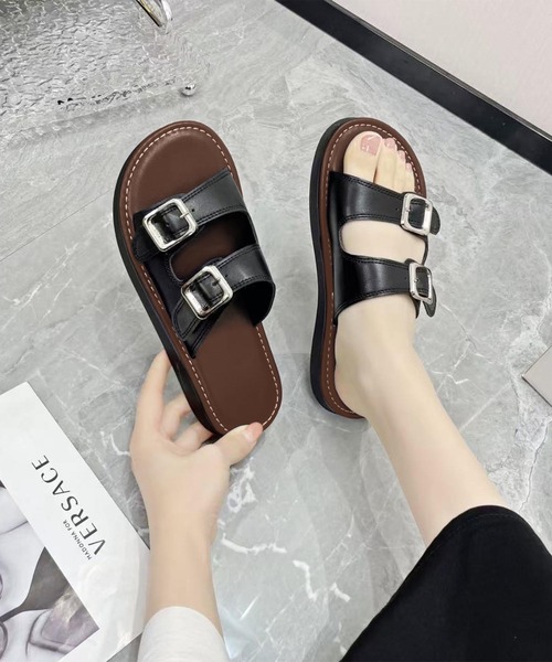 shoes365(シューズスリーシックスファイヴ)の「ダブルバックルサンダル (SS)(サンダル・レディース・オフホワイト/ブラウン/ブラック・22.5cm/23.5cm/24.5cm/23.0cm/24.0cm/25.0cm)」の5枚目の写真