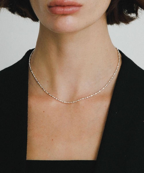 URBAN RESEARCH（アーバンリサーチ）の「decor『デコール』　Fineball Necklace（ネックレス・レディース・シルバー・-）」の2枚目の写真