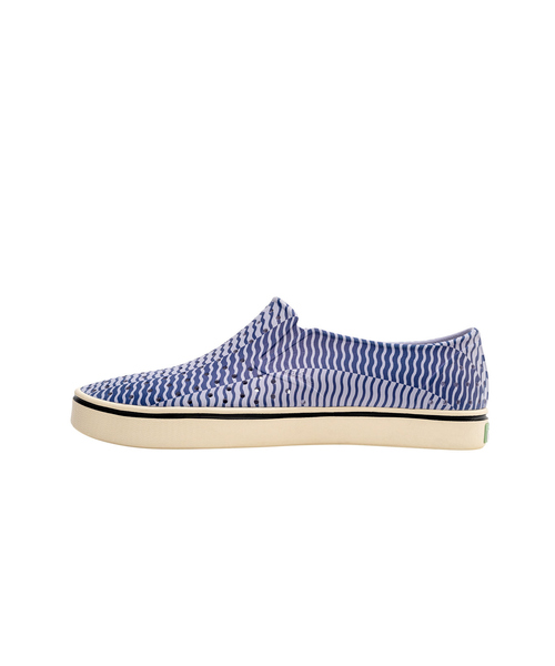Native(ネイティブ)の「【native Shoes/ネイティブシューズ】Miles Wanderfoam Bloom Print/シューズ/プリント/軽量【WEB限定】(スリッポン・メンズ・パープル・26/27/28)」の4枚目の写真