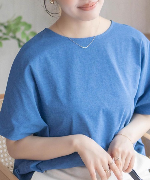 Howdy Marie(ハウディ―マリー)の「【UVカット・吸水速乾・ストレッチ】Howdy Marie バックタックプルオーバー(Tシャツ/カットソー・レディース・ブラック/ベージュ/ブルー・L/M)」の8枚目の写真
