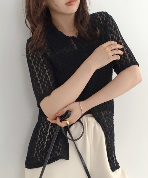 Freesia by andme(フリージアバイアンドミー)の「フラワーレース半袖シャツカーディガン(カーディガン/ボレロ・レディース・ブラウン/ブラック/アイボリー・FREE)」の2枚目の写真