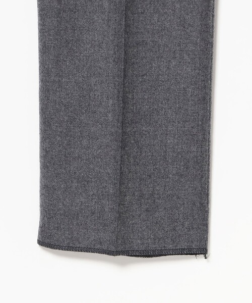 BEAMS F（ビームスエフ）の「ウール サキソニー 1プリーツ スラックス（その他パンツ・メンズ・グレー/チャコールグレー・42/44/46/48/50/52）」の8枚目の写真
