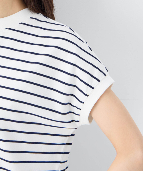 Petit Honfleur(プチオンフルール)の「2025年春夏【接触冷感・UVカット】オーガニックコットンボーダーTシャツ(Tシャツ/カットソー・レディース・イエロー/ネイビー/ホワイト・M/L)」の21枚目の写真