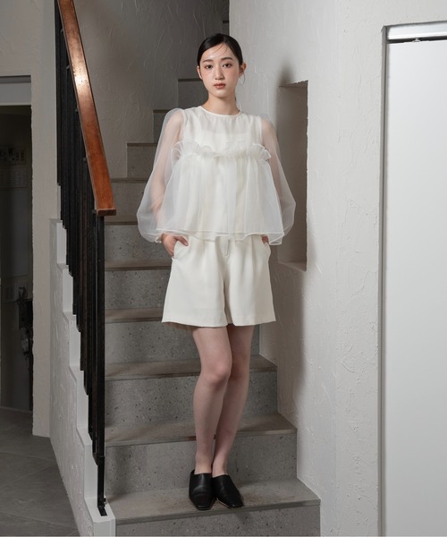 I_am(アイアム)の「high waist short tuck pants / ハイウエストショートタックパンツ(その他パンツ・レディース・アイボリー/ブラック・XS-S/M-L)」の6枚目の写真