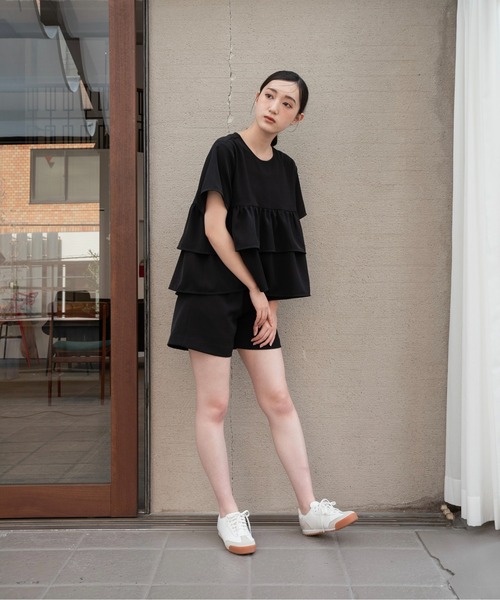 I_am(アイアム)の「high waist short tuck pants / ハイウエストショートタックパンツ(その他パンツ・レディース・アイボリー/ブラック・XS-S/M-L)」の10枚目の写真