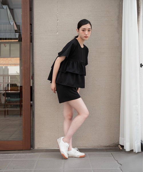 I_am(アイアム)の「high waist short tuck pants / ハイウエストショートタックパンツ(その他パンツ・レディース・アイボリー/ブラック・XS-S/M-L)」の11枚目の写真