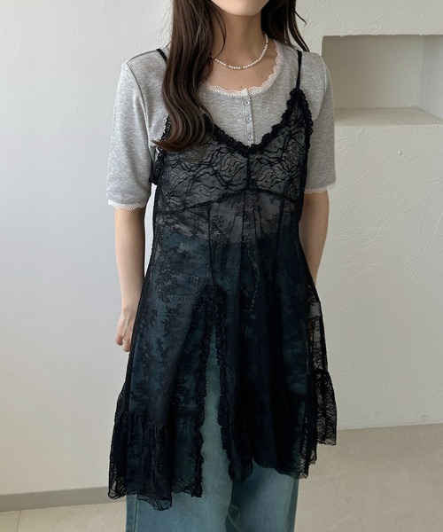 apres jour clair（アプレジュールクレア）の「【apres jour clair】レースフリルキャミチュニック【4周年記念アイテム】（チュニック・レディース・オフホワイト/ブラック・X-LARGE/フリー）」の2枚目の写真