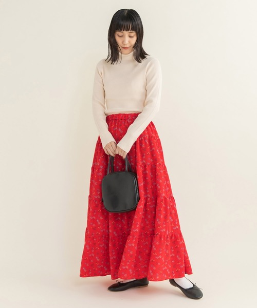 Dot＆Stripes CHILD WOMAN（ドットアンドストライプス　チャイルドウーマン）の「☆クロスフラワープリント ティアードスカート（スカート・レディース・ブラック/レッド・FREE）」の11枚目の写真