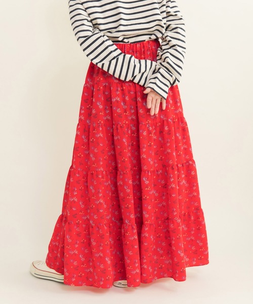 Dot＆Stripes CHILD WOMAN（ドットアンドストライプス　チャイルドウーマン）の「☆クロスフラワープリント ティアードスカート（スカート・レディース・ブラック/レッド・FREE）」の16枚目の写真
