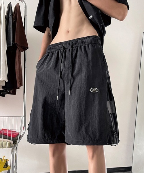 MGV(エムジーヴィー)の「サイドラインデザインハーフパンツ(その他パンツ・メンズ・グレー/ブラック/レッド・MEDIUM/LARGE/X-LARGE)」の10枚目の写真