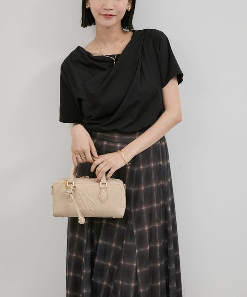 VIS(ビス)の「半袖ドレープカットソー/WEB限定カラー(Tシャツ/カットソー・レディース・オフホワイト/ブラック/ピンク/ブラック系その他/ライトグレー/キナリ/グリーン系その他2・FREE)」の19枚目の写真