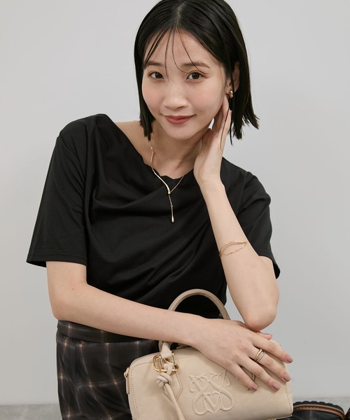 VIS(ビス)の「半袖ドレープカットソー/WEB限定カラー(Tシャツ/カットソー・レディース・オフホワイト/ブラック/ピンク/ブラック系その他/ライトグレー/キナリ/グリーン系その他2・FREE)」の16枚目の写真