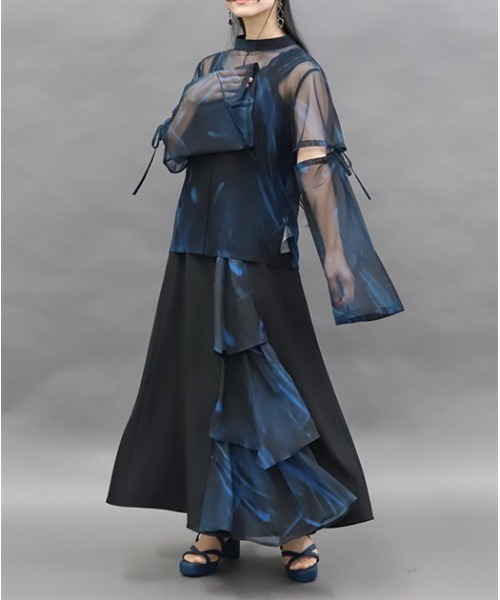 axes femme POETIQUE(アクシーズファムポエティック)の「フリル切り替えジャンスカ(ジャンパースカート・レディース・ワイン/ブラック/ブルー・MEDIUM)」の11枚目の写真