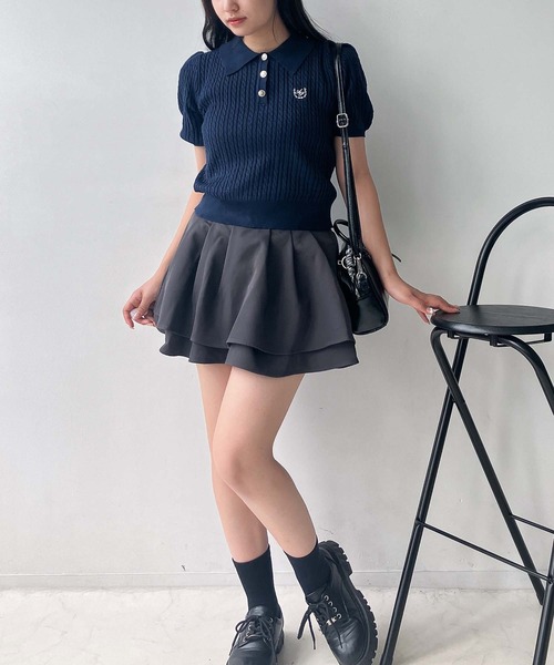 AS KNOW AS plus(アズノゥアズプラス)の「●ワンポイントロゴ刺繍 ケーブルニットポロ(ポロシャツ・レディース・シルバー/オフホワイト/ネイビー/ホワイト系・FREE)」の18枚目の写真