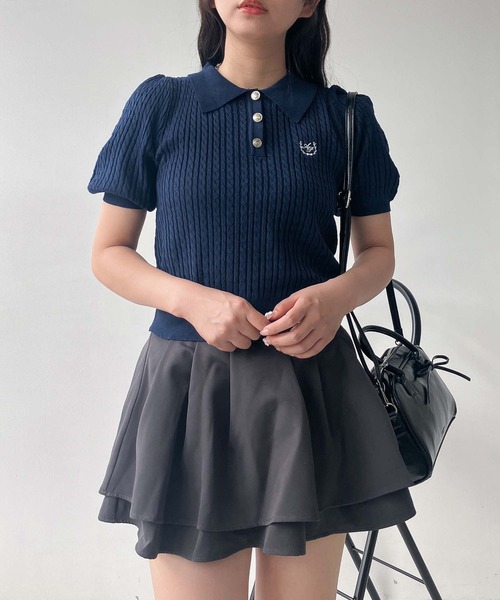 AS KNOW AS plus(アズノゥアズプラス)の「●ワンポイントロゴ刺繍 ケーブルニットポロ(ポロシャツ・レディース・シルバー/オフホワイト/ネイビー/ホワイト系・FREE)」の13枚目の写真