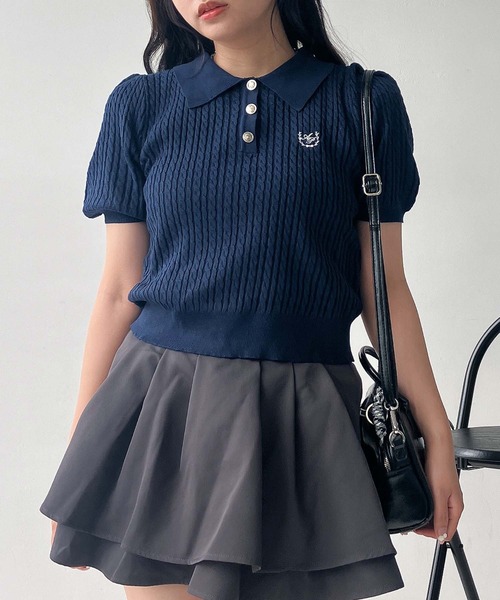 AS KNOW AS plus(アズノゥアズプラス)の「●ワンポイントロゴ刺繍 ケーブルニットポロ(ポロシャツ・レディース・シルバー/オフホワイト/ネイビー/ホワイト系・FREE)」の14枚目の写真