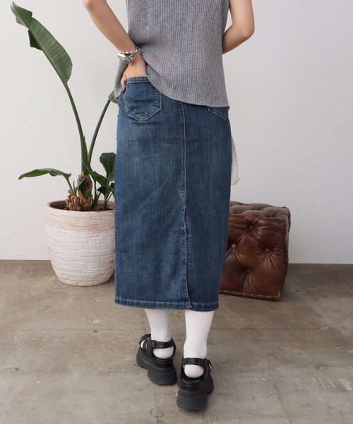 ROOPTOKYO(ループトウキョウ)の「Back slit denim skirt / バックスリット デニムスカート 夏物 夏服(デニムスカート・レディース・ネイビー/ライトブルー・S/M)」の15枚目の写真