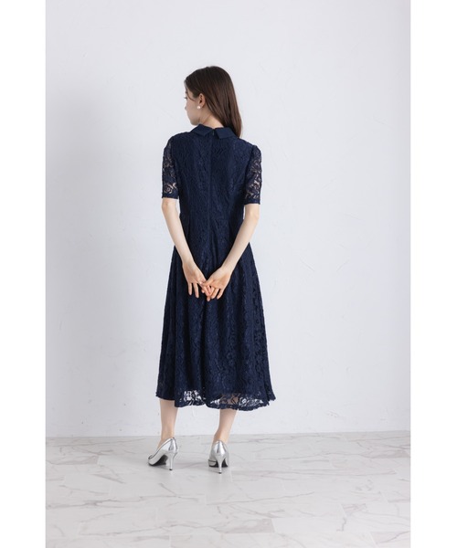 tocco closet(トッコ クローゼット)の「パール釦パネルライン襟付きレースワンピース(ワンピース・レディース・オフホワイト/ネイビー/ラベンダー・M)」の13枚目の写真