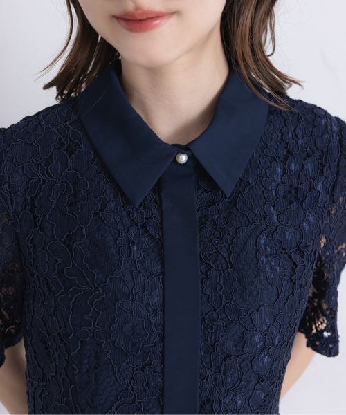 tocco closet(トッコ クローゼット)の「パール釦パネルライン襟付きレースワンピース(ワンピース・レディース・オフホワイト/ネイビー/ラベンダー・M)」の15枚目の写真