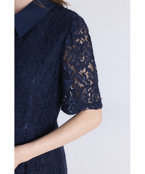 tocco closet(トッコ クローゼット)の「パール釦パネルライン襟付きレースワンピース(ワンピース・レディース・オフホワイト/ネイビー/ラベンダー・M)」の17枚目の写真