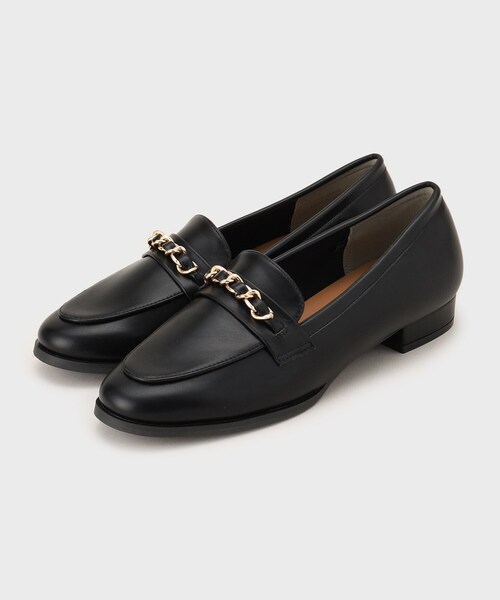 OPAQUE.CLIP（オペークドットクリップ）の「【抗菌防臭加工/通勤対応】チェーンデザインローファー（パンプス・レディース・ブラウン系その他/ブラック・01/02/03）」の4枚目の写真