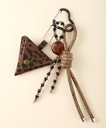 crossi（クロッシー）の「ヒョウ柄ビーズマルチチャーム（チャーム）」