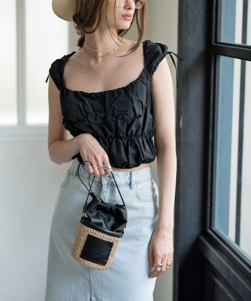 HAYNI(ヘイニ)の「POMTATA ポンタタ ポケット付きかごバッグ(かごバッグ・レディース・キャメル/ブラック系1/ブラック×ブラック・FREE)」の5枚目の写真