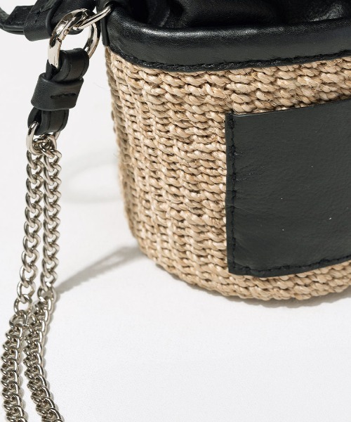 HAYNI(ヘイニ)の「POMTATA ポンタタ ポケット付きかごバッグ(かごバッグ・レディース・キャメル/ブラック系1/ブラック×ブラック・FREE)」の13枚目の写真