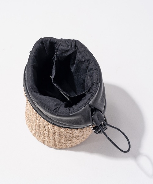 HAYNI(ヘイニ)の「POMTATA ポンタタ ポケット付きかごバッグ(かごバッグ・レディース・キャメル/ブラック系1/ブラック×ブラック・FREE)」の16枚目の写真