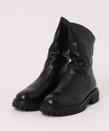 Piedi Nudi（ピエディヌーディ）の「KLONDIKE/ｸﾛﾝﾀﾞｲｸ くしゅくしゅ 本革 ショートブーツ（ブーツ）」