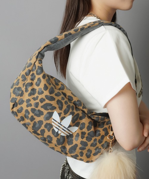 adidas/アディダス】レオパード スモール ショルダーバッグ