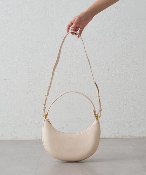 LOUNGEDRESS(ラウンジドレス)の「【SINBONO】Zoey Shoulder Crossbody(ハンドバッグ・レディース・アイボリー・FREE)」の2枚目の写真