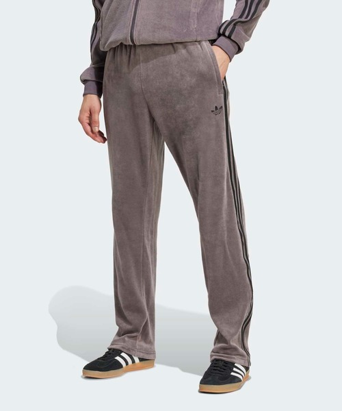 adidas（アディダス）の「SST アディカラー ベロア パンツ / アディダスオリジナルス adidas Originals（スウェットパンツ・メンズ・ブラウン/グレー/ブルー/ブラック/グリーン・3XL/XX-LARGE/X-LARGE/LARGE/MEDIUM/SMALL/X-SMALL/XX-SMALL/5XL/4XL）」の3枚目の写真