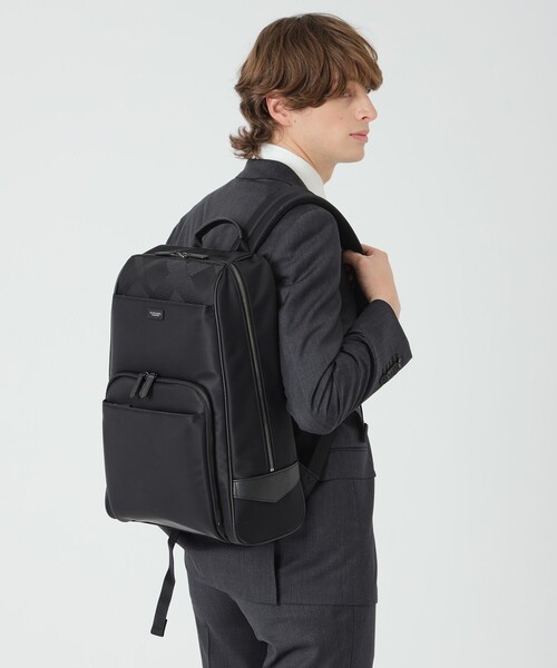 BLACK LABEL CRESTBRIDGE（ブラックレーベル・クレストブリッジ）の「ナイロンコンビカルゼシャドークレストブリッジチェックビジネスバックパック（バックパック/リュック・メンズ・ブラック/ネイビー・FREE）」の3枚目の写真
