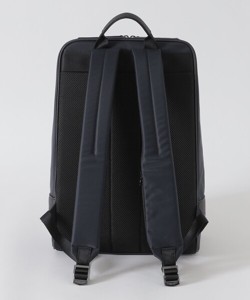 BLACK LABEL CRESTBRIDGE（ブラックレーベル・クレストブリッジ）の「ナイロンコンビカルゼシャドークレストブリッジチェックビジネスバックパック（バックパック/リュック・メンズ・ブラック/ネイビー・FREE）」の11枚目の写真