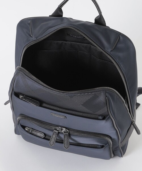 BLACK LABEL CRESTBRIDGE（ブラックレーベル・クレストブリッジ）の「ナイロンコンビカルゼシャドークレストブリッジチェックビジネスバックパック（バックパック/リュック・メンズ・ブラック/ネイビー・FREE）」の12枚目の写真