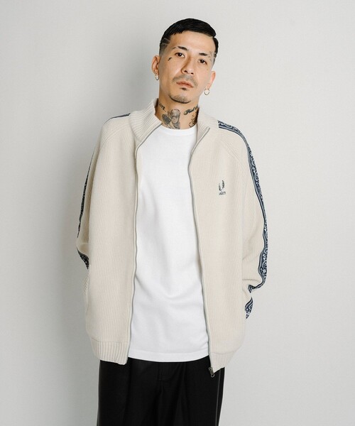 Subciety(サブサエティ)の「Knit track jkt(ブルゾン・メンズ・ブルー/オフホワイト/ブラック・X-LARGE/LARGE/MEDIUM/SMALL)」の18枚目の写真