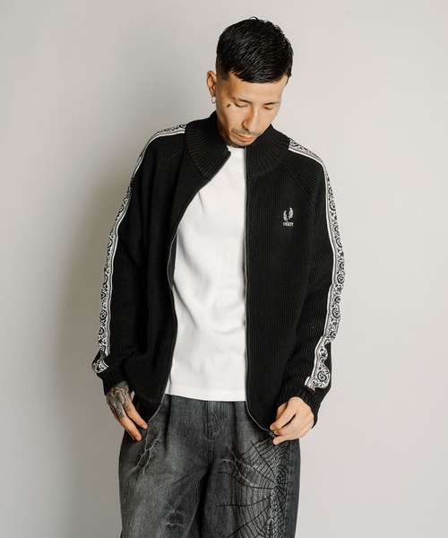 Subciety（サブサエティ）の「Knit track jkt（ブルゾン・メンズ・ブルー/オフホワイト/ブラック・X-LARGE/LARGE/MEDIUM/SMALL）」の13枚目の写真