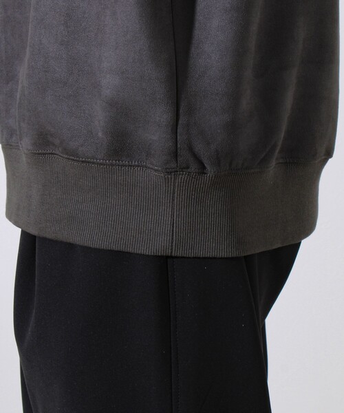 GLOSTER(グロスター)の「【ロングセラーコラボ】ジムニー×GLOSTER フェイクスエードプルオーバー(スウェット・メンズ・オフホワイト/ブルー/ライトオリーブ/チャコールグレー・M/L)」の18枚目の写真