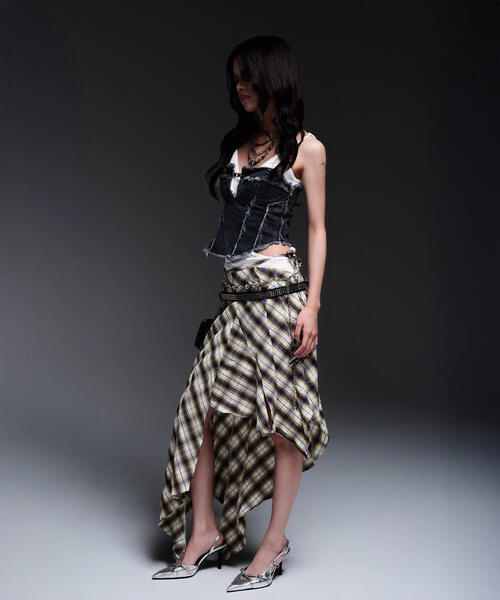 ROYAL FLASH（ロイヤルフラッシュ）の「MITSUKI/ミツキ/CHECK ASYMME SKIRT（スカート・レディース・ブラック/ホワイト/タン・F）」の16枚目の写真