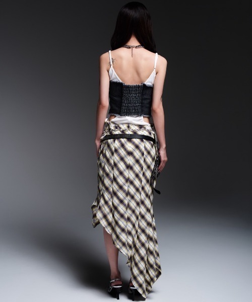 ROYAL FLASH（ロイヤルフラッシュ）の「MITSUKI/ミツキ/CHECK ASYMME SKIRT（スカート・レディース・ブラック/ホワイト/タン・F）」の6枚目の写真