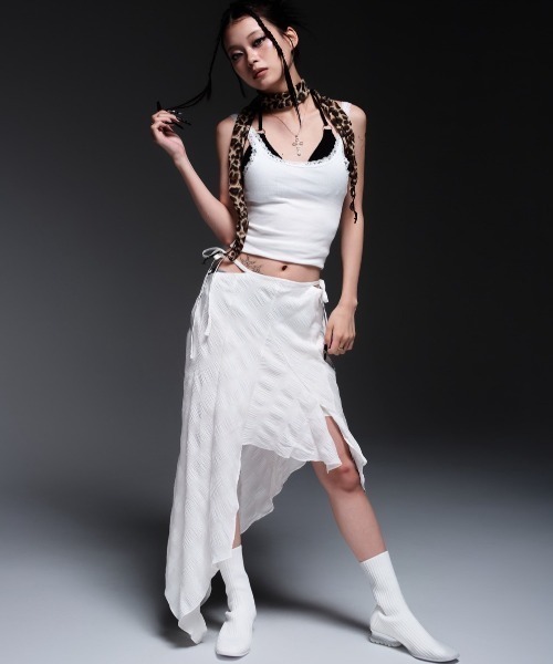 ROYAL FLASH（ロイヤルフラッシュ）の「MITSUKI/ミツキ/CHECK ASYMME SKIRT（スカート・レディース・ブラック/ホワイト/タン・F）」の15枚目の写真