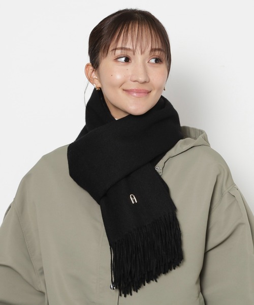 FURLA（フルラ）の「【WEB限定】マフラー 無地 FURLA アーチロゴ（マフラー・レディース・オフホワイト/グレー/ライトブルー/ブラック・FREE）」の22枚目の写真