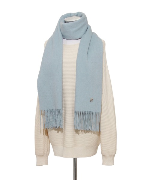 FURLA（フルラ）の「【WEB限定】マフラー 無地 FURLA アーチロゴ（マフラー・レディース・オフホワイト/グレー/ライトブルー/ブラック・FREE）」の7枚目の写真