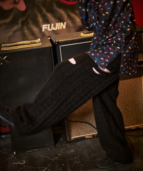 OPULENCE（オーピュレンス）の「カットアウトニットパンツ（その他パンツ・レディース・ブラック/ブラウン・FREE）」の2枚目の写真