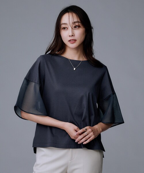 UNTITLED（アンタイトル）の「【洗える/五分袖】シアースリーブ プルオーバー（Tシャツ/カットソー・レディース・オフホワイト/ネイビー/ブラック・04/02/00/50/48/44）」の3枚目の写真