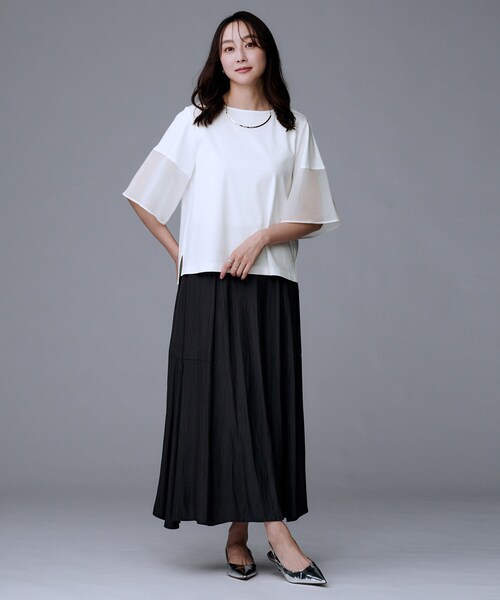 UNTITLED（アンタイトル）の「【洗える/五分袖】シアースリーブ プルオーバー（Tシャツ/カットソー・レディース・オフホワイト/ネイビー/ブラック・04/02/00/50/48/44）」の7枚目の写真