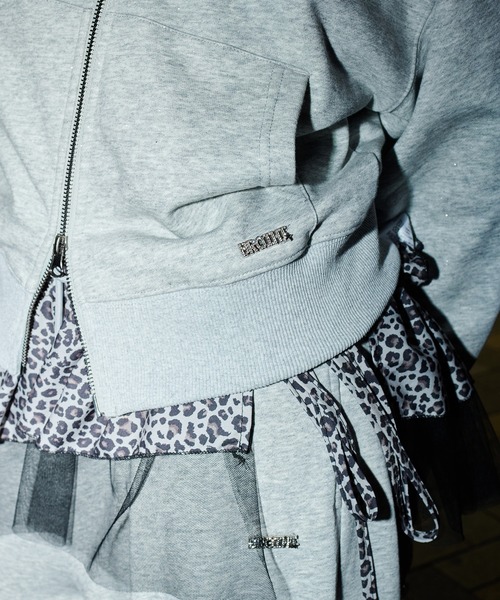 sedacle girl（セダクルガール）の「グリッターフェイクファーフードパーカー【SETUP着用可能】（パーカー・レディース・ブラック/グレー/チャコールグレー/ピンク/レオパード/カモフラージュ/ボルドー・SMALL/MEDIUM）」の8枚目の写真