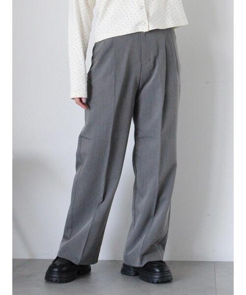 ehka sopo（エヘカソポ）の「センタープレスツータックスラックス（その他パンツ・レディース・モカ/ブラック/グレー・M/S）」の3枚目の写真